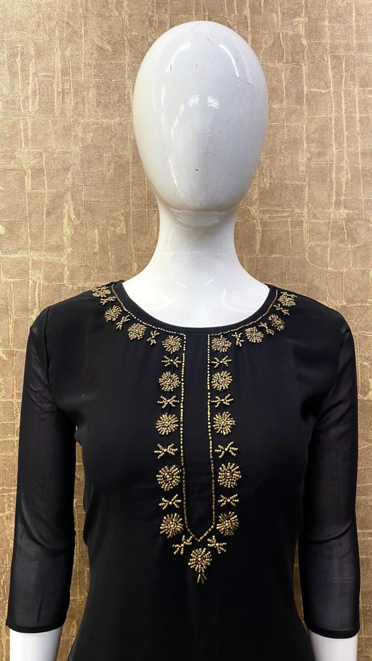 Georgette /Slitted/ Handwork SKU: TH0020 - Image 3