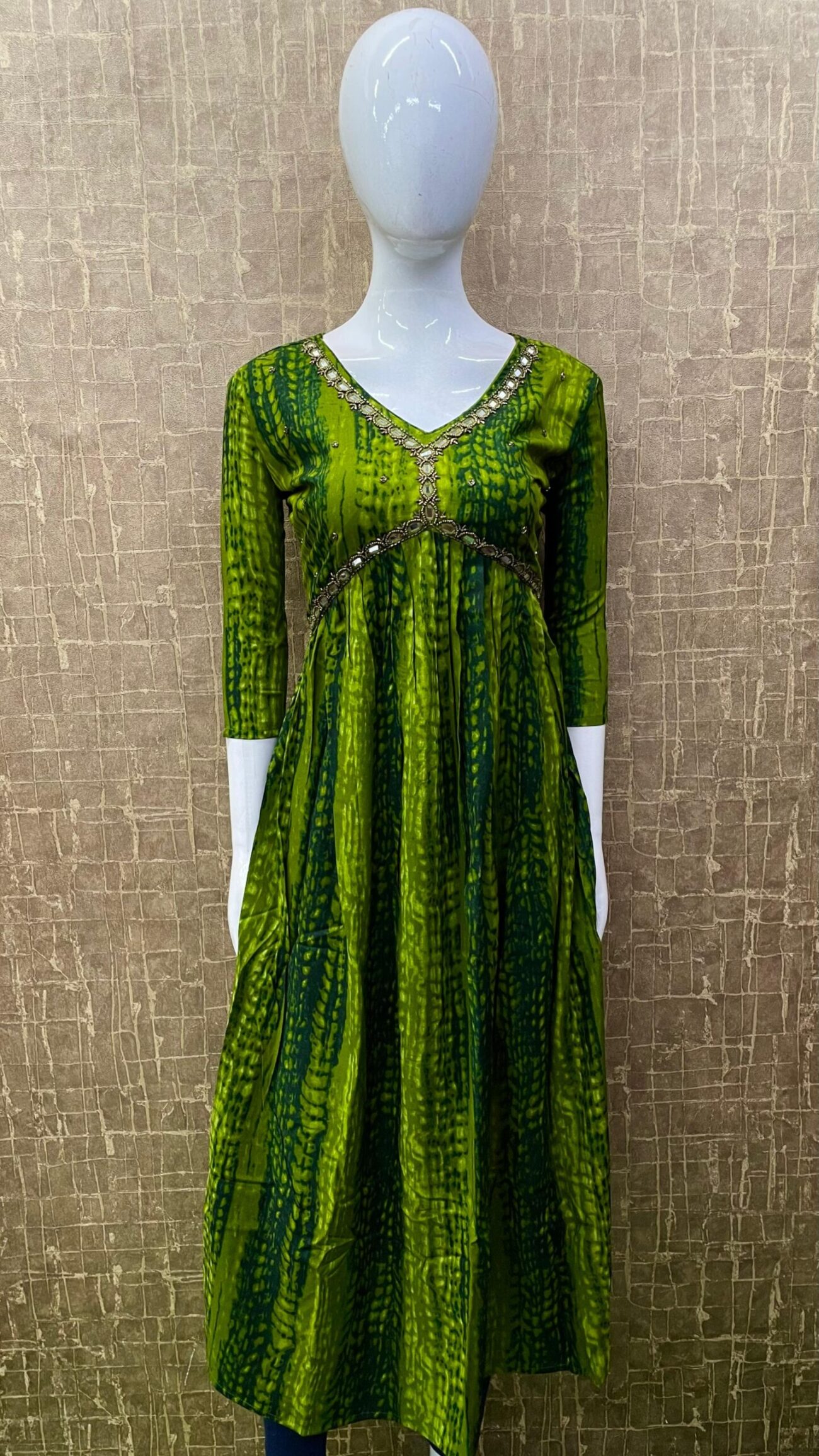 Shibori Printed / Alia-Cut / Mirrorwork SKU: TH0024 - Image 4