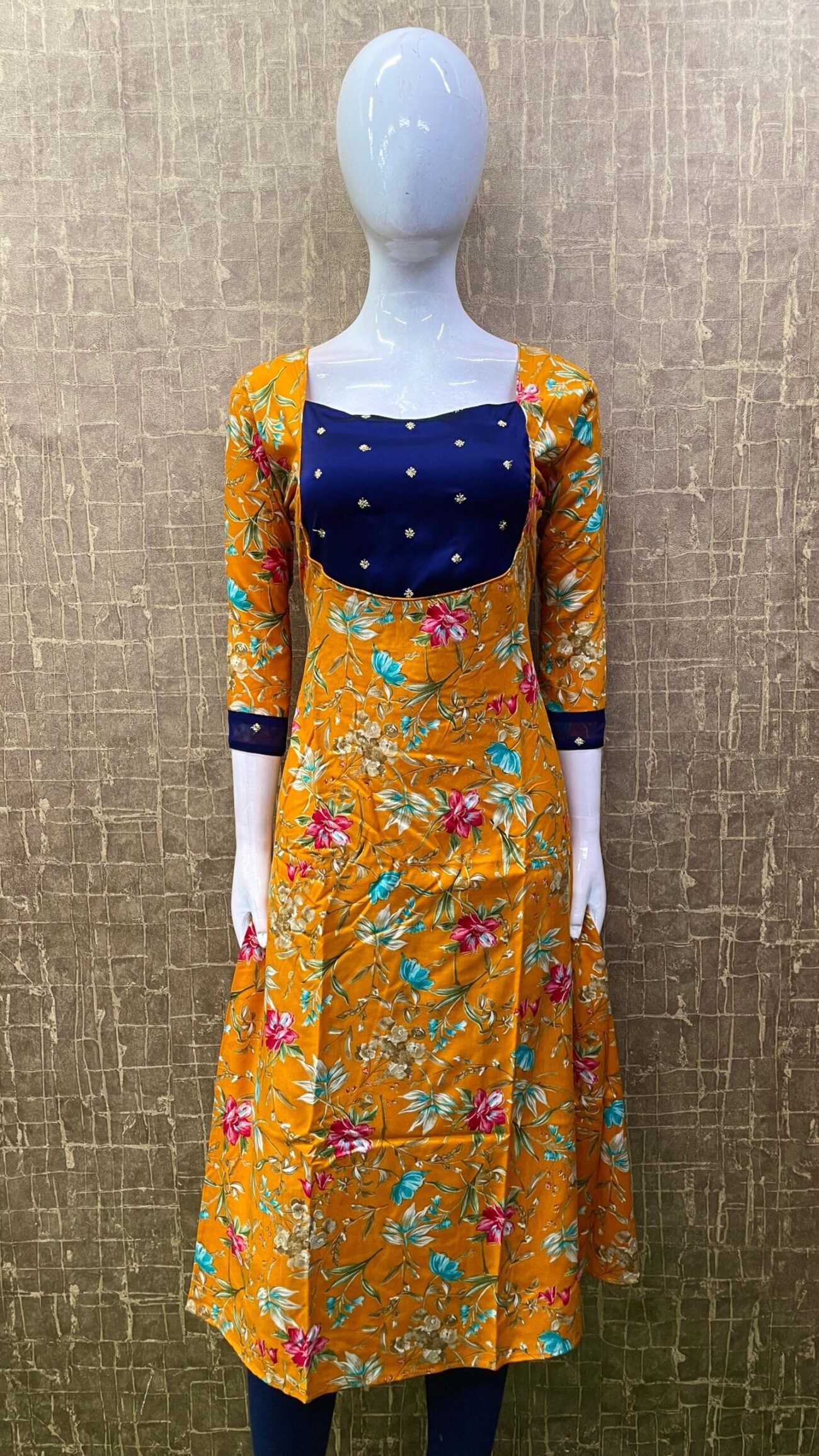 Heavy Rayon / Patchwork SKU: TH0055 - Image 10