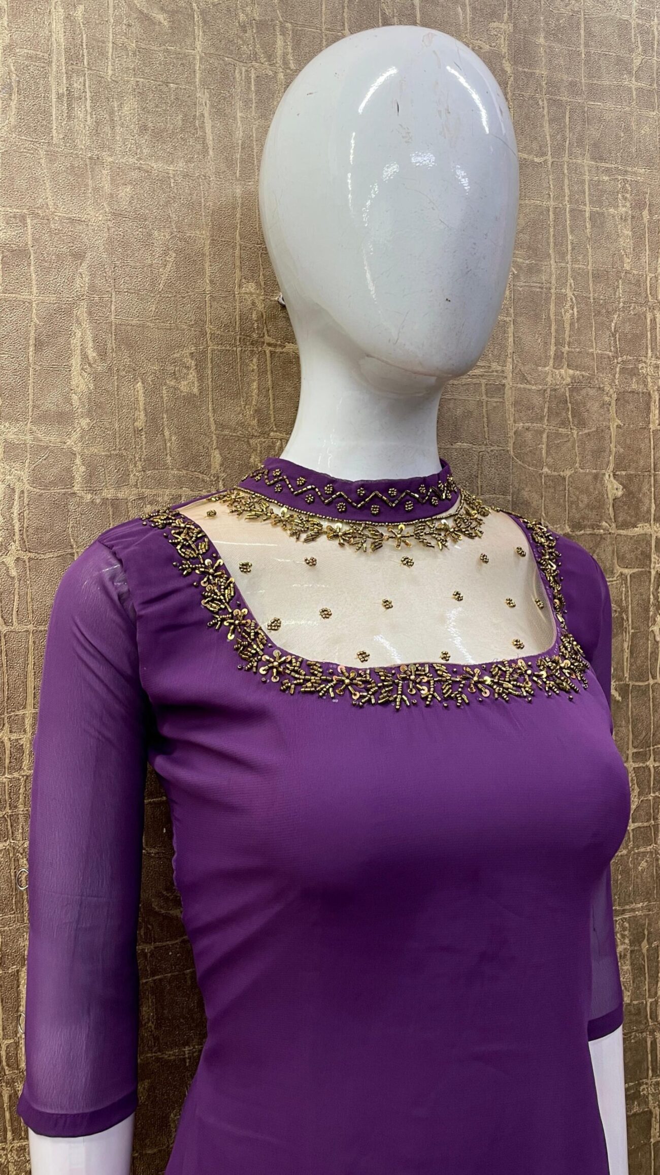 Jewel Neck / Blooming SKU: TH0057 - Image 8
