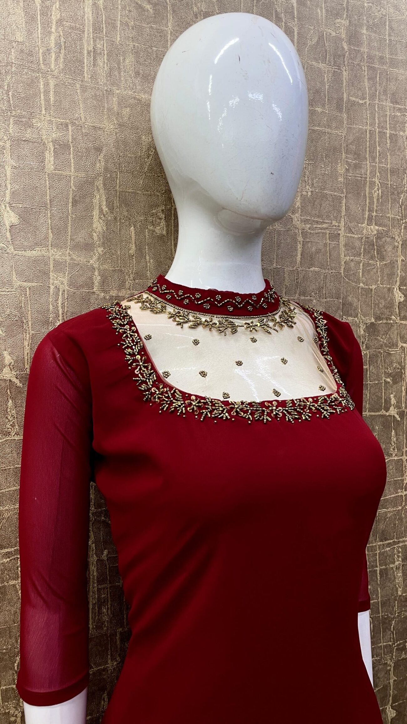Jewel Neck / Blooming SKU: TH0057 - Image 11