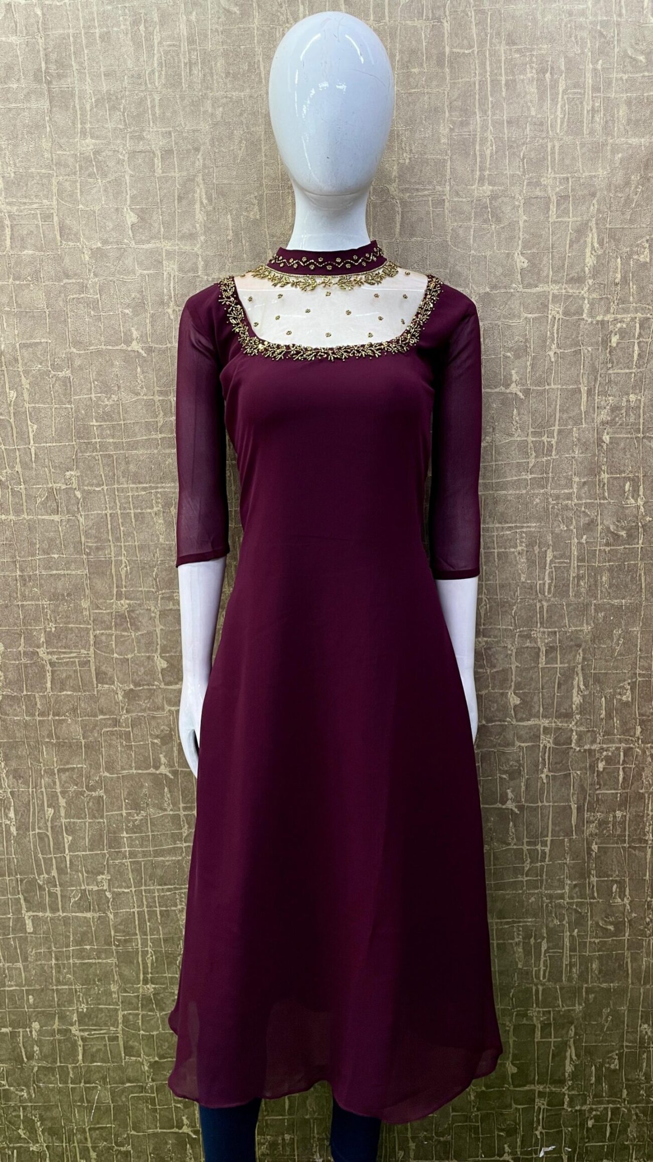 Jewel Neck / Blooming SKU: TH0057 - Image 23