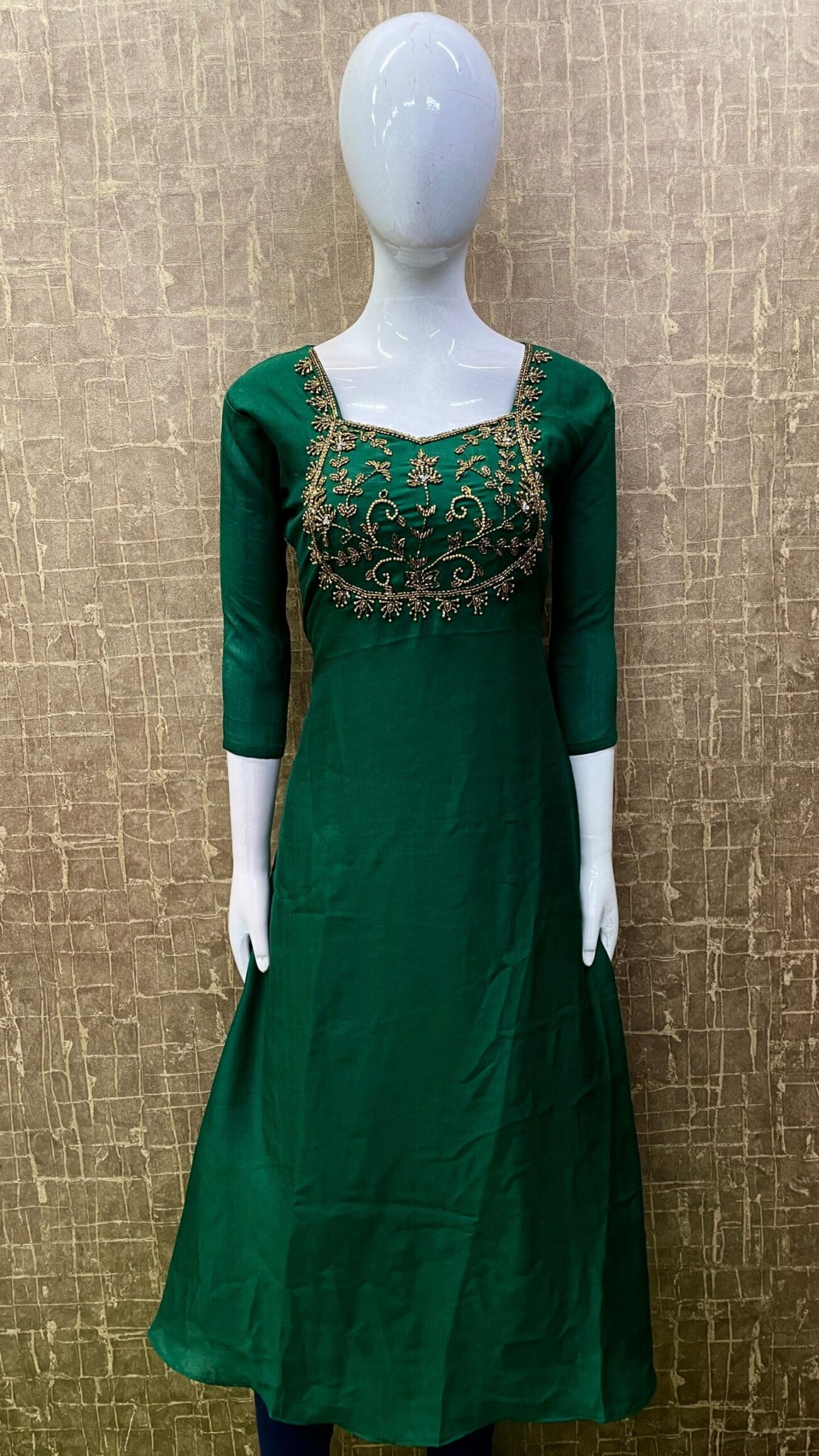 Vichitra A-Line / Handwork SKU: TH0064 - Image 4