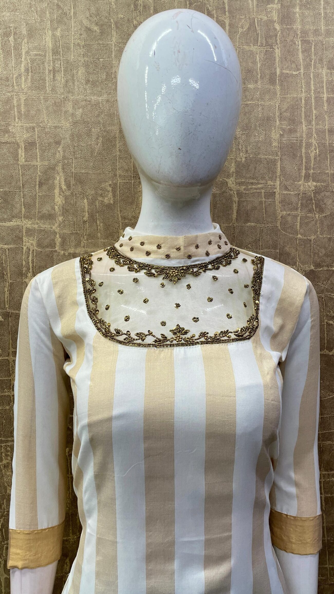 Striped Kerala Tissue / Jewel Neck SKU: TH0002 - Image 2