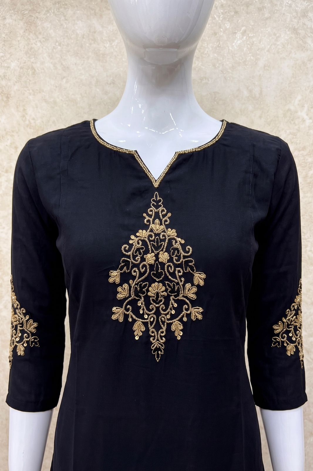 #TH212 / Panel Cut Kurti-Pant Set / Jet Black
