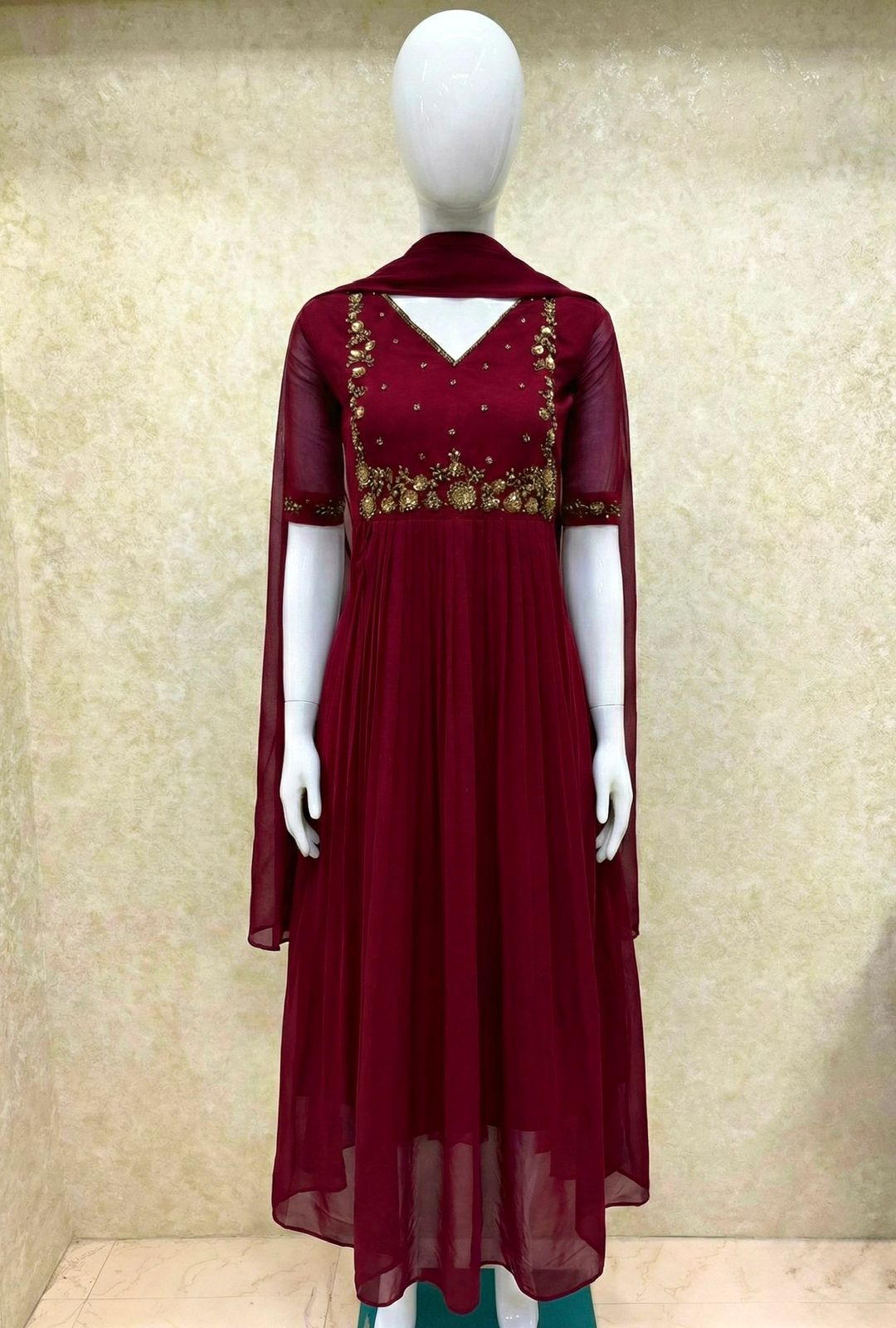 #TH200 / Long Top Dupatta Set / Pleated / Elbow sleeves / Maroon - Image 2