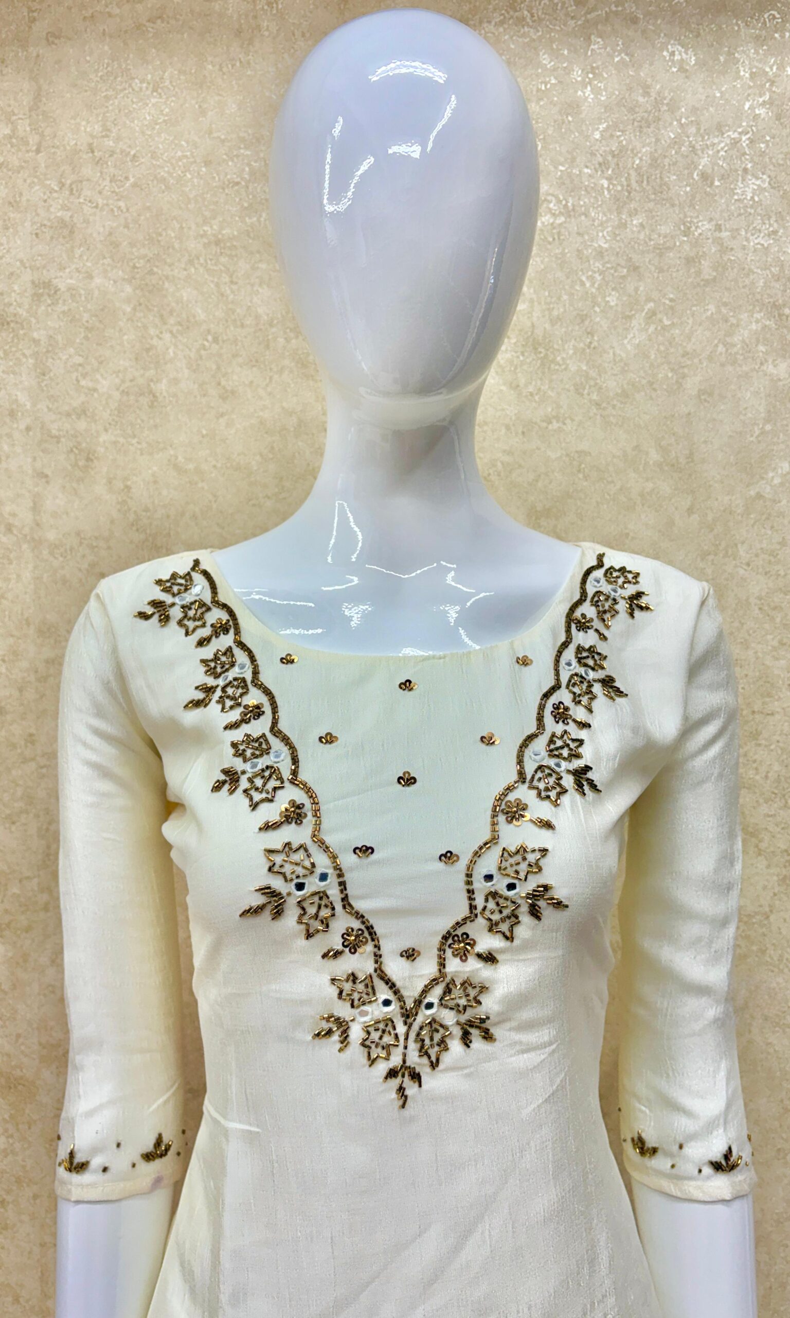 #TH153 / Vichitra Silk / V shaped Handwork / Sleeves / Ivory