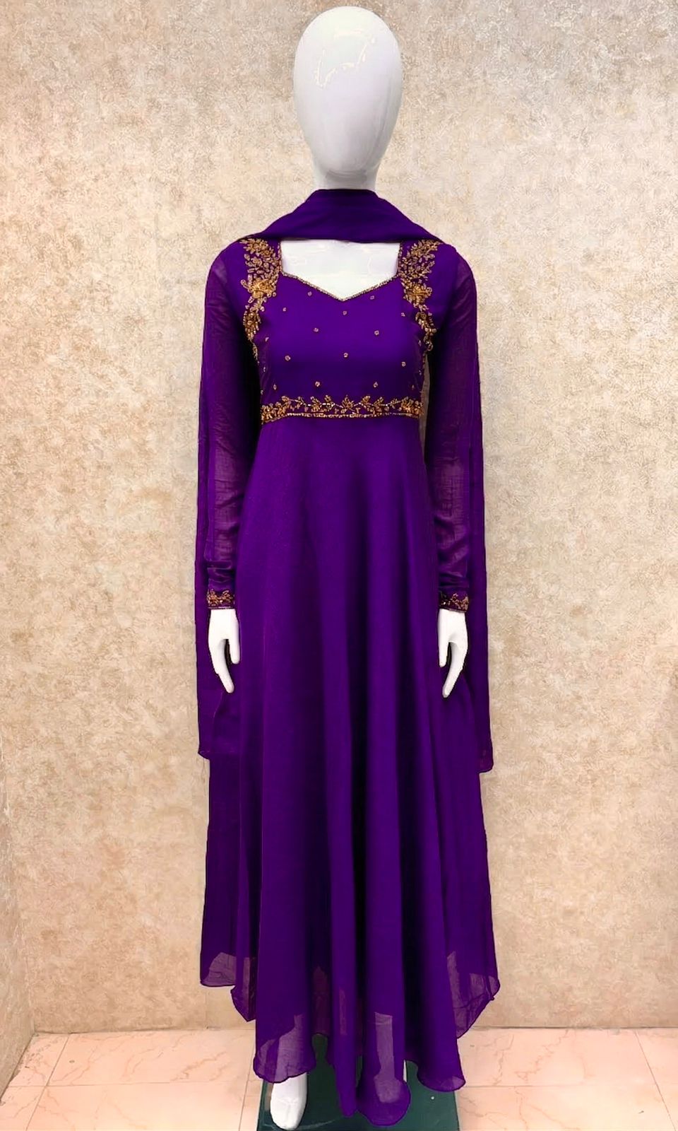 #TH204 / Georgette / Long Top Dupatta Set / Full Length / Full sleeves / Violet - Image 2