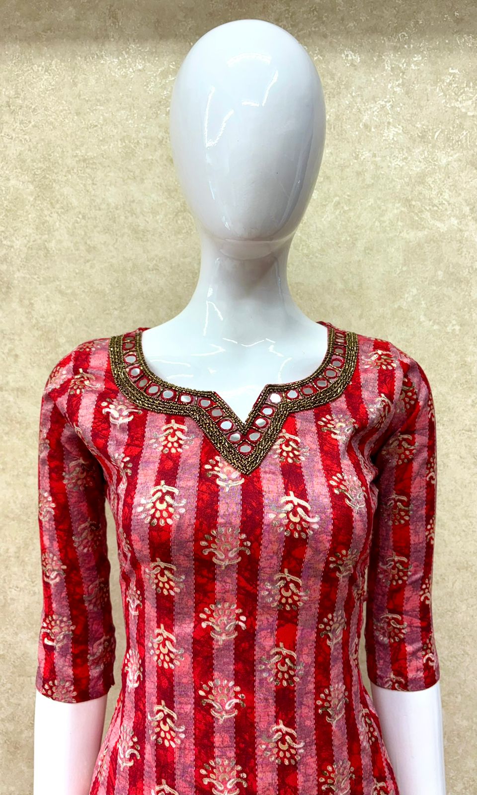#TH179 / Premium Modal Rayon Kurti / Mirror work / Pink
