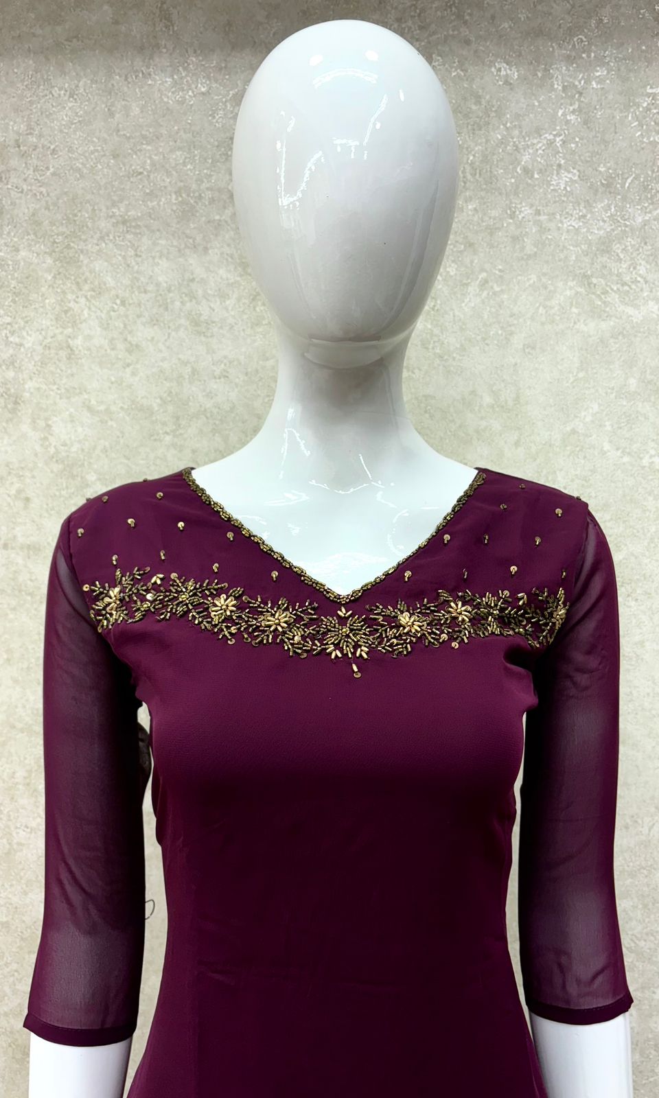 #TH182 / V-Neck / Floral Chest Handwork / Pleated / Wine
