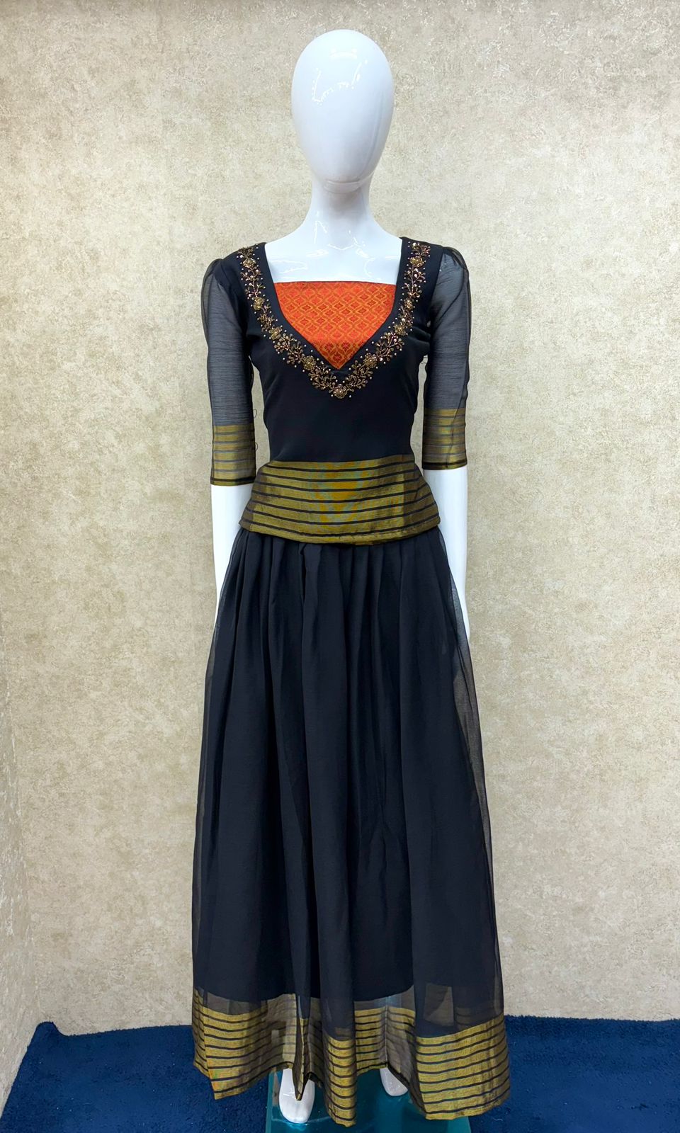 #TH173 / Pattu Pavadai-Blouse / Black - Image 2