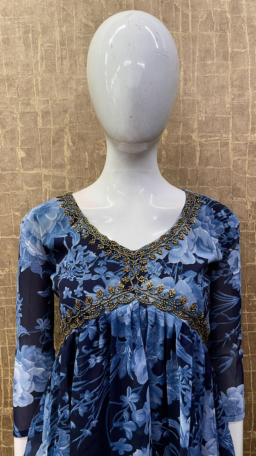 #TH97 / Printed Alia cut / Heavy handwork / Navy Blue