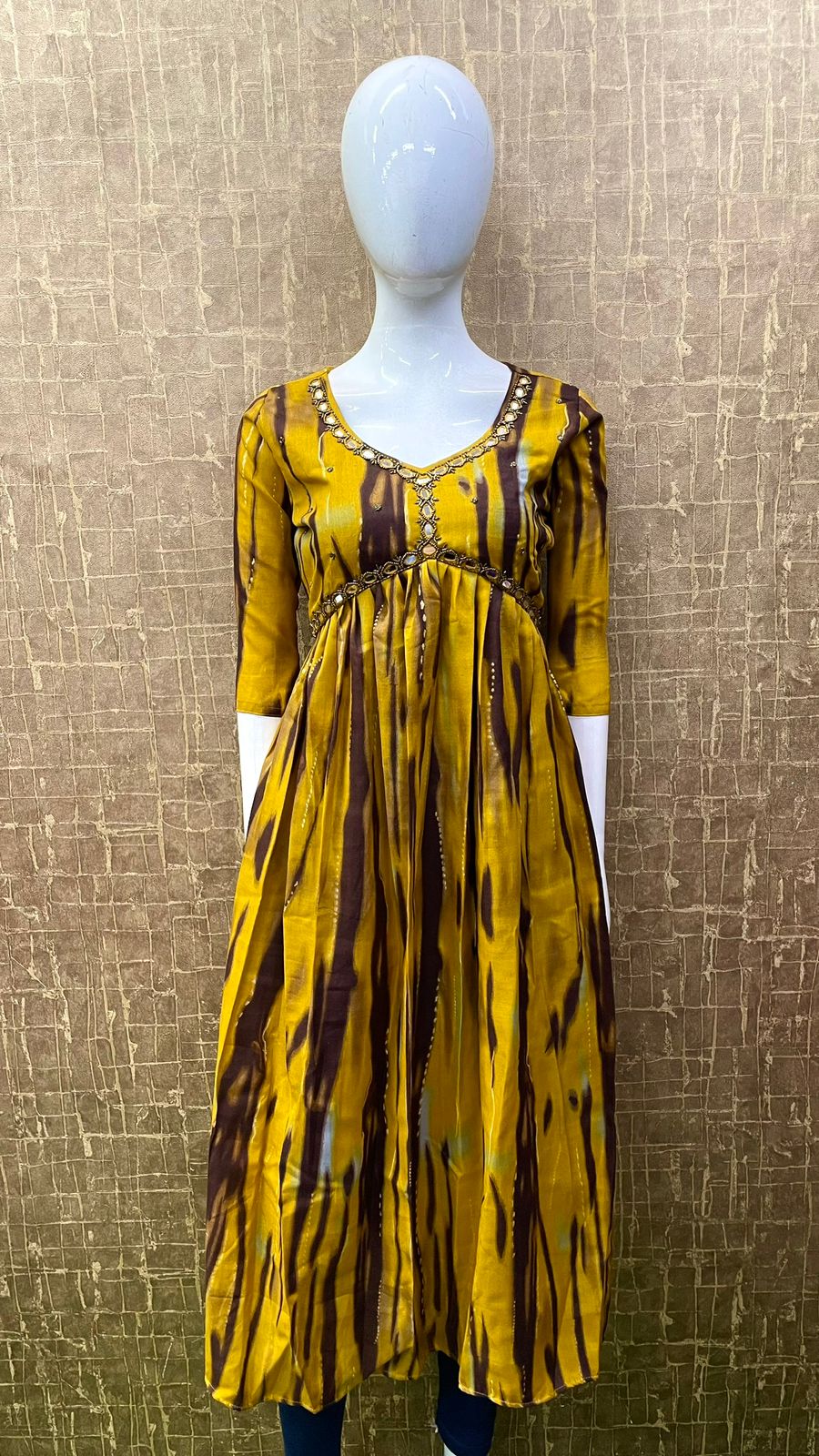 #TH80/D-Capsule/Shibori printed/ Alia Cut / Yellow — Full Size Set - Image 2