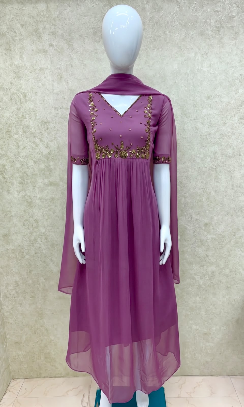 #TH200 / Long Top Dupatta Set / Pleated / Elbow sleeves / Lilac - Image 2